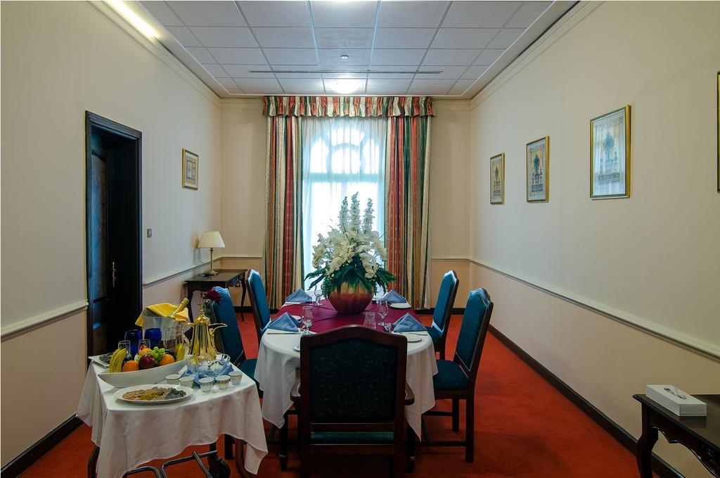 Cassells Ghantoot Hotel & Resort Номер фото
